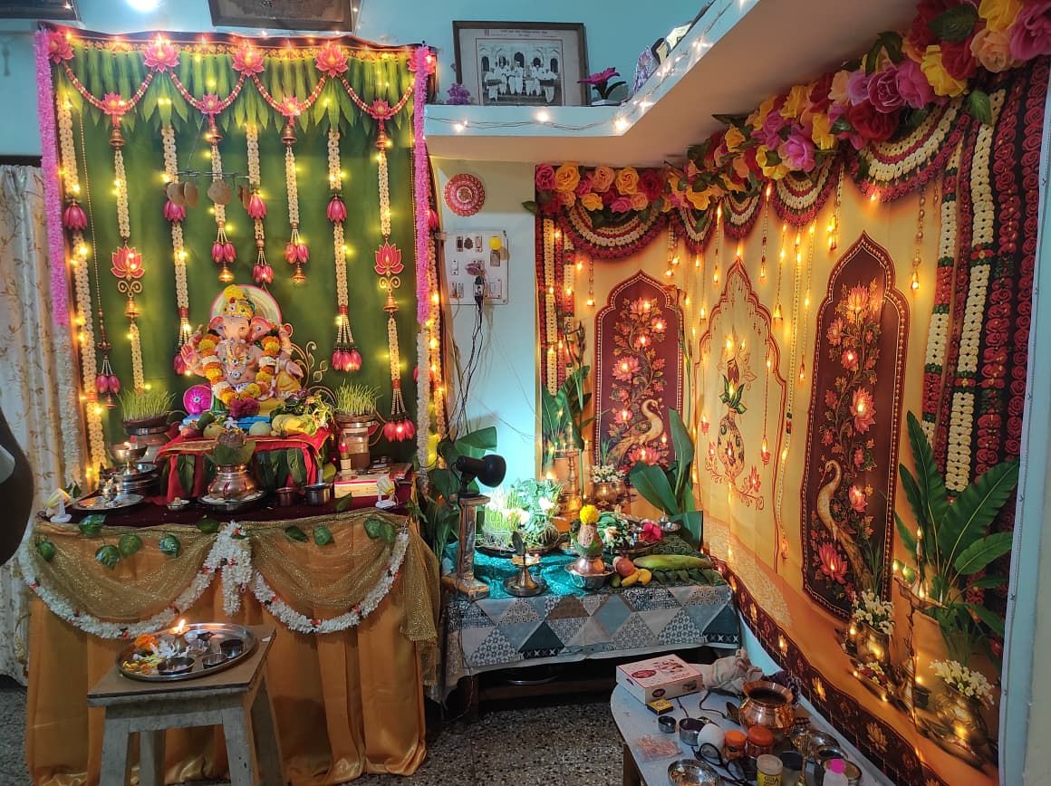 आमच्या संयुक्त कुटुंबातील पन्नास वर्षापासून चा गणपती, photo 2 of 2