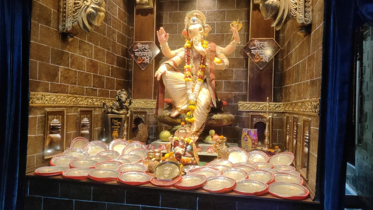 काजुटेकडीच्या राजाचा ६० वर्षांचा सुवर्णप्रवास, photo 3 of 3
