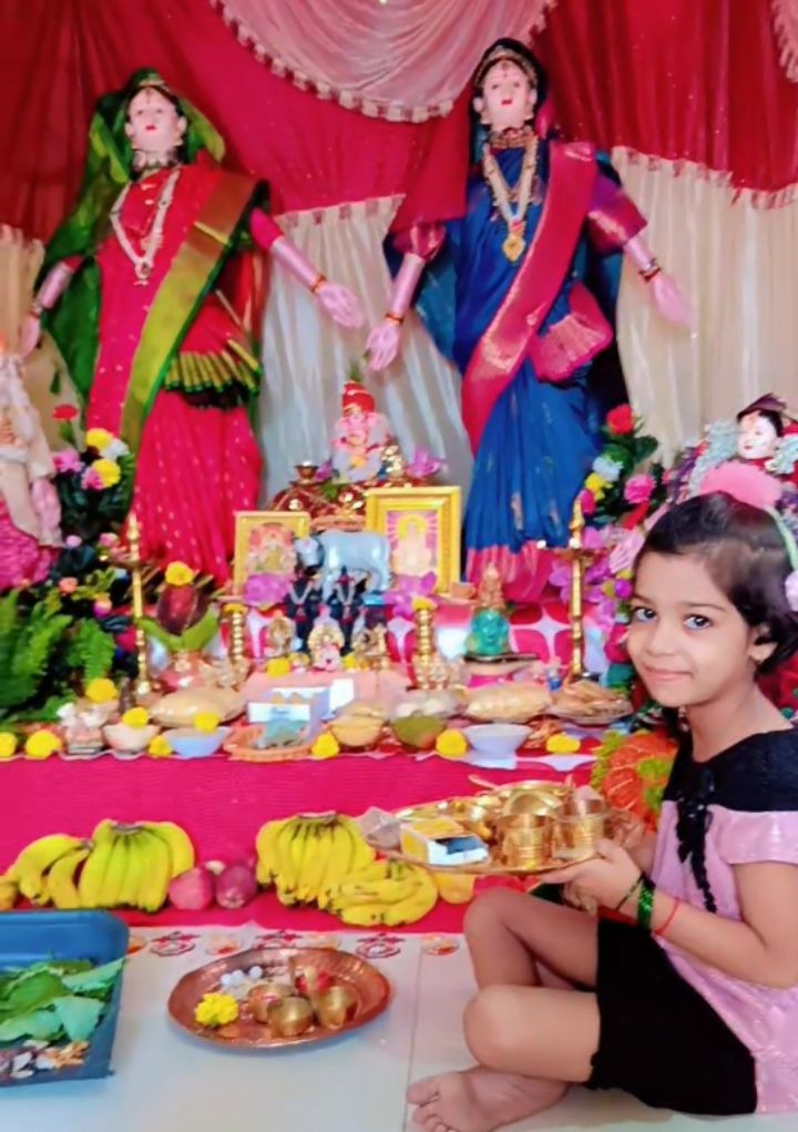 Gauri Ganesh at Ashwini mam house