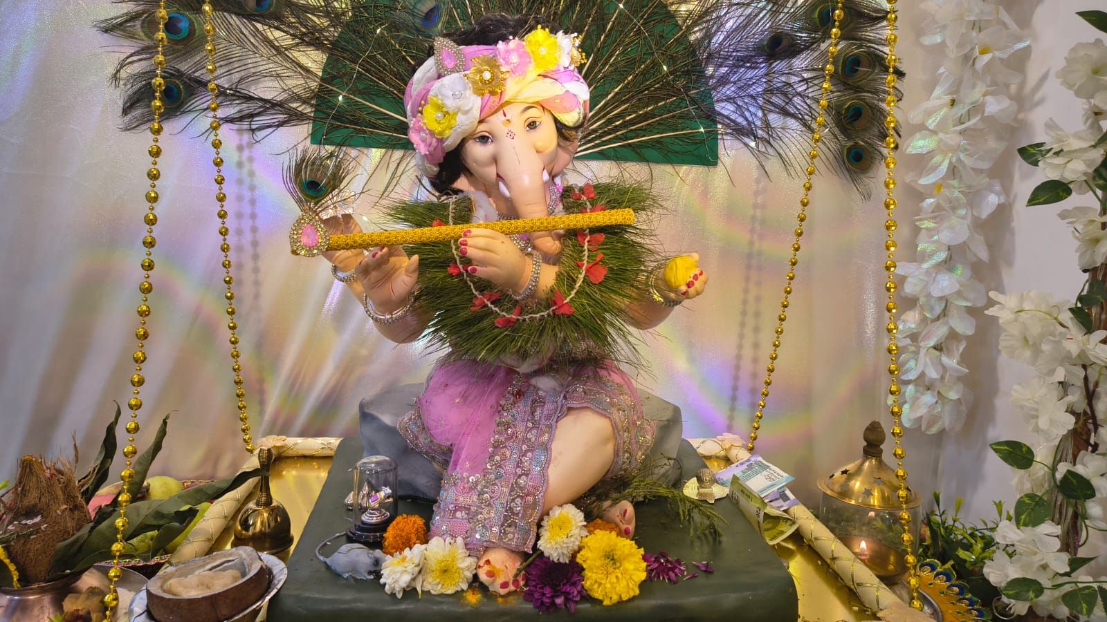 🌺 श्री गणेश – महाभारताचे दिव्य लेखनिक 🌺