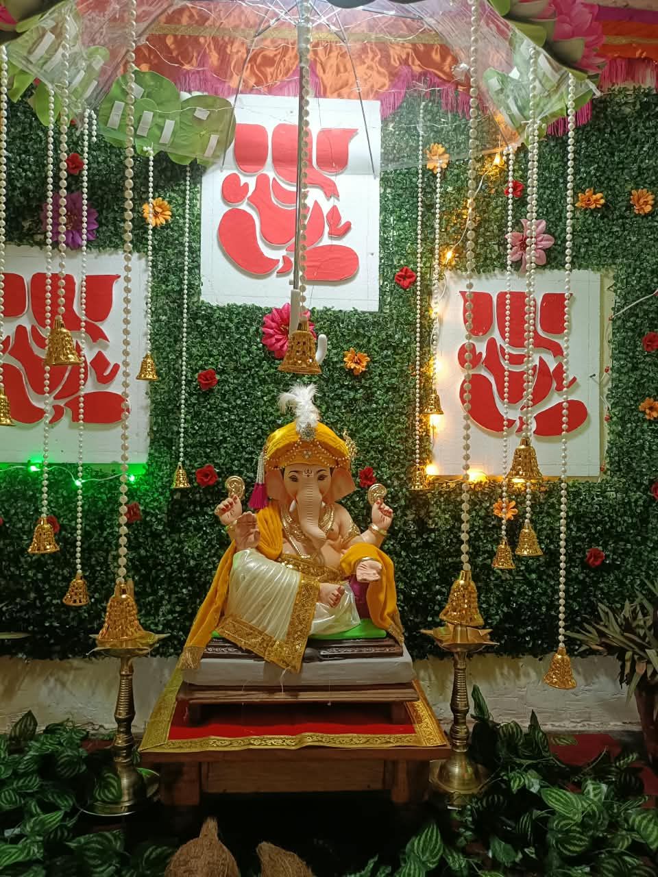 चिपळूण मधील सार्वजनिक गणपतीचे फोटो पाठवायचे आहेत