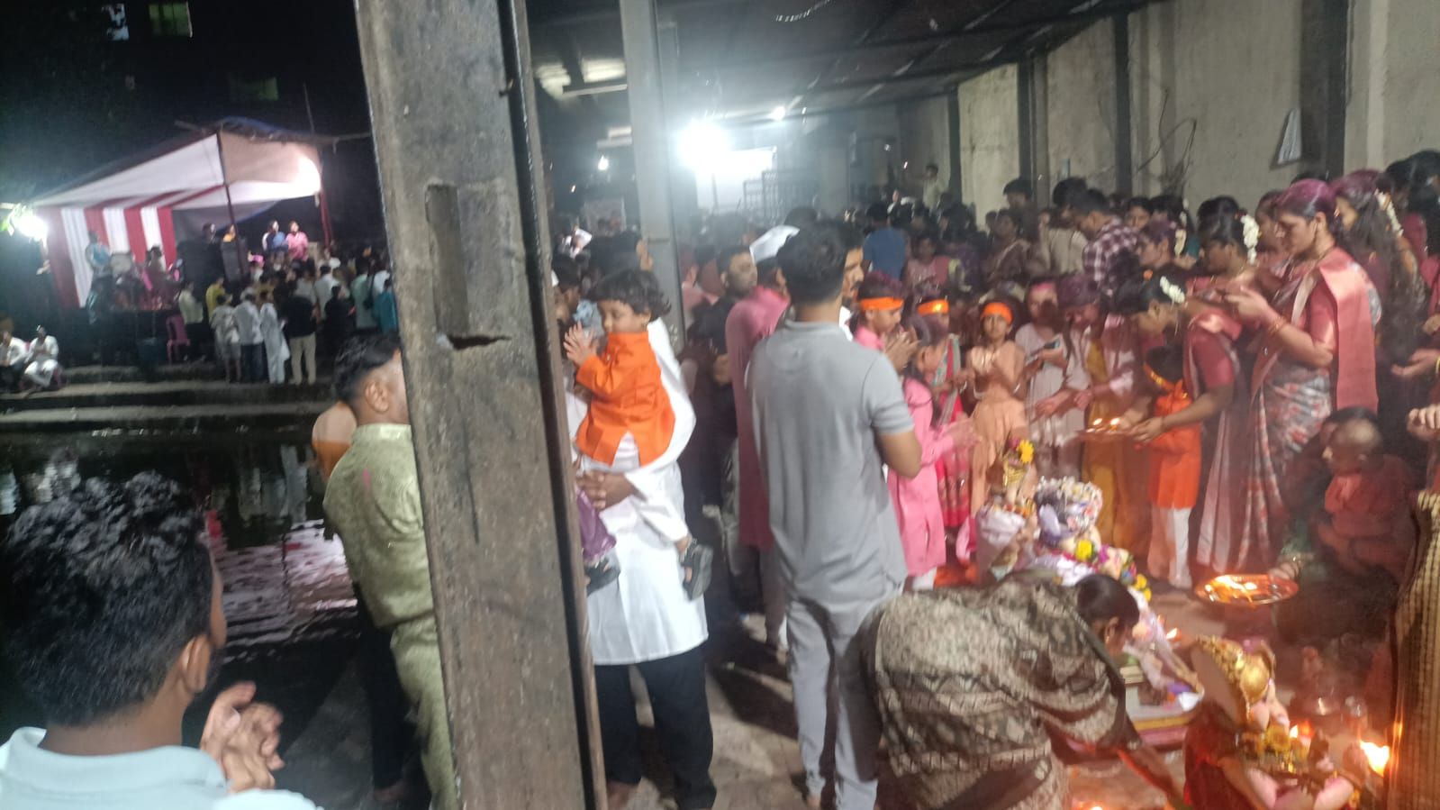 पुर्णा ग्रामपंचायत चा गणेश उत्सव हा दीड, पाच, दहा दिवस पर्यत साजरा केला जातो.