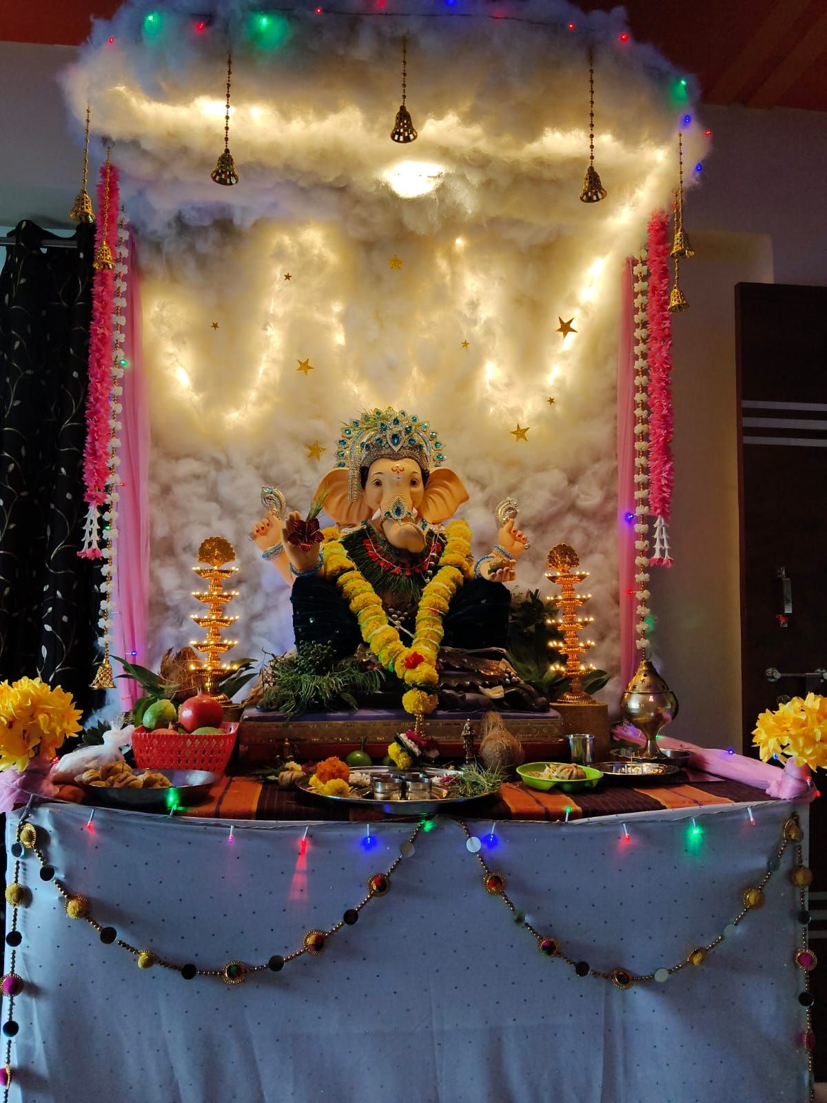 गणपती बाप्पा मोरया 