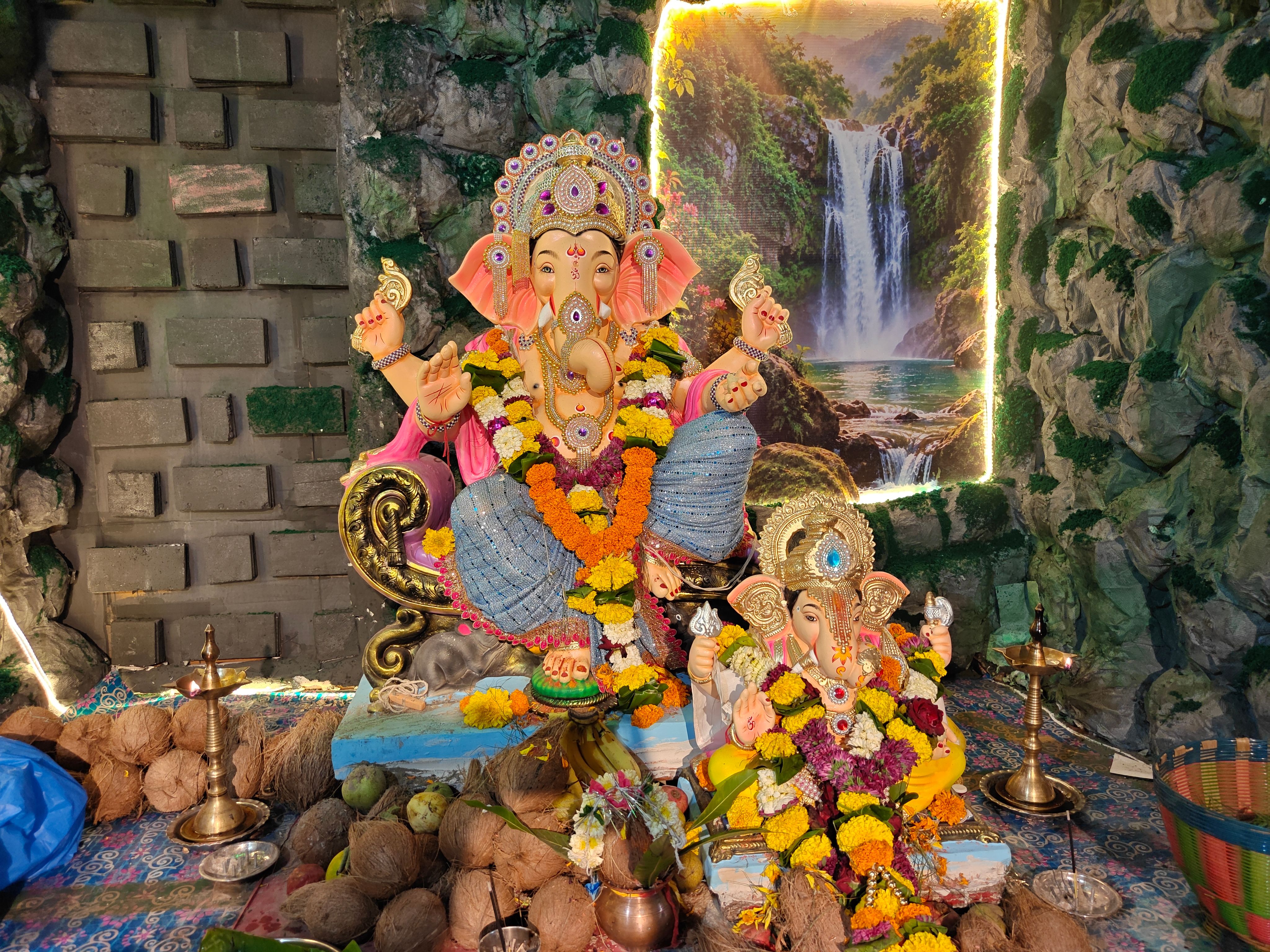 जिवलग ग्रुप घोटगाव चा लाडका राजा