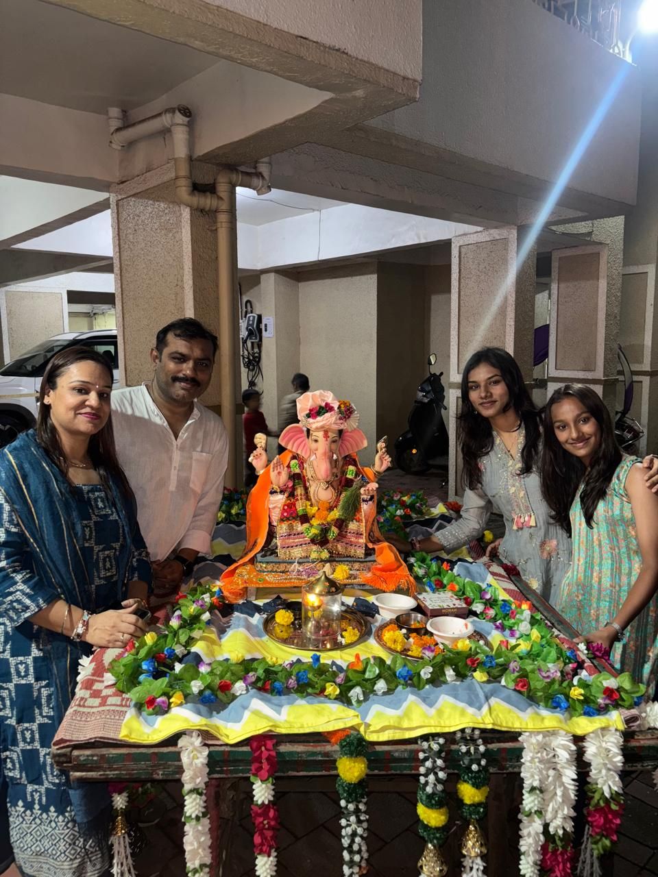 Family pic with bappa