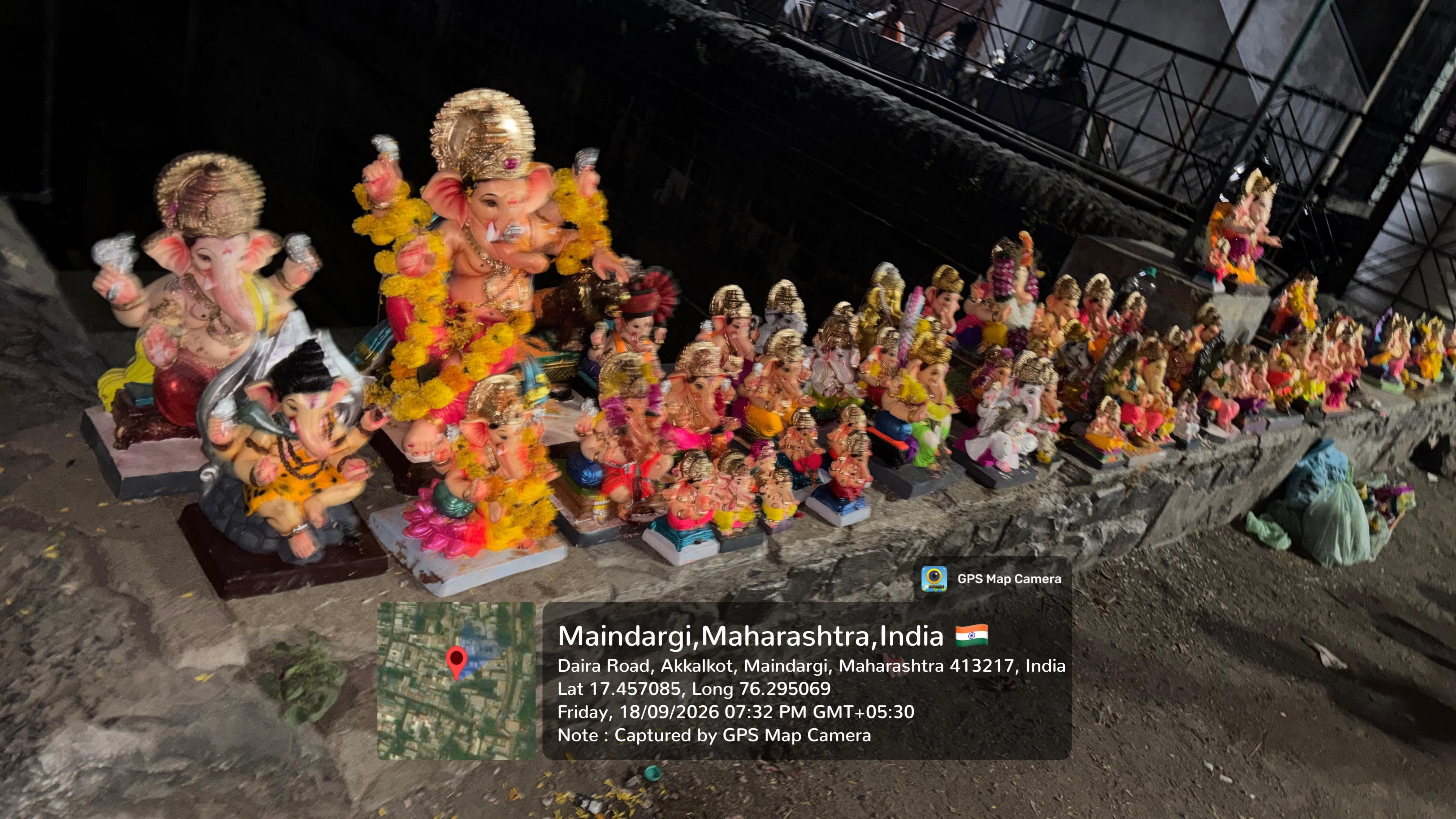 मैंदर्गी शहरातील गणेश मूर्तींच्या विसर्जनासाठी कृत्रिम तलावांची निर्मिती