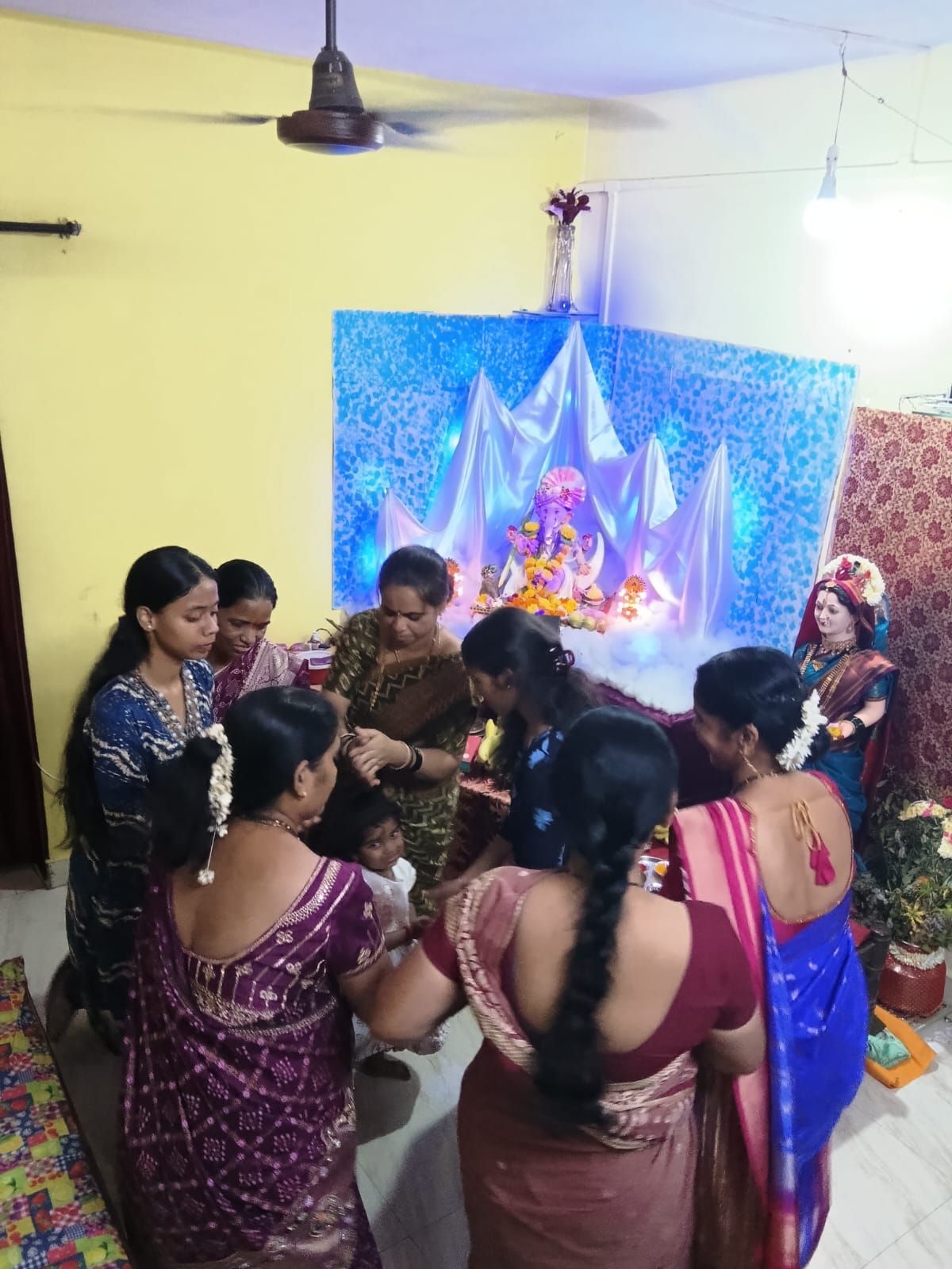 KHOOP JUNI RUDHI V PARAMPARA