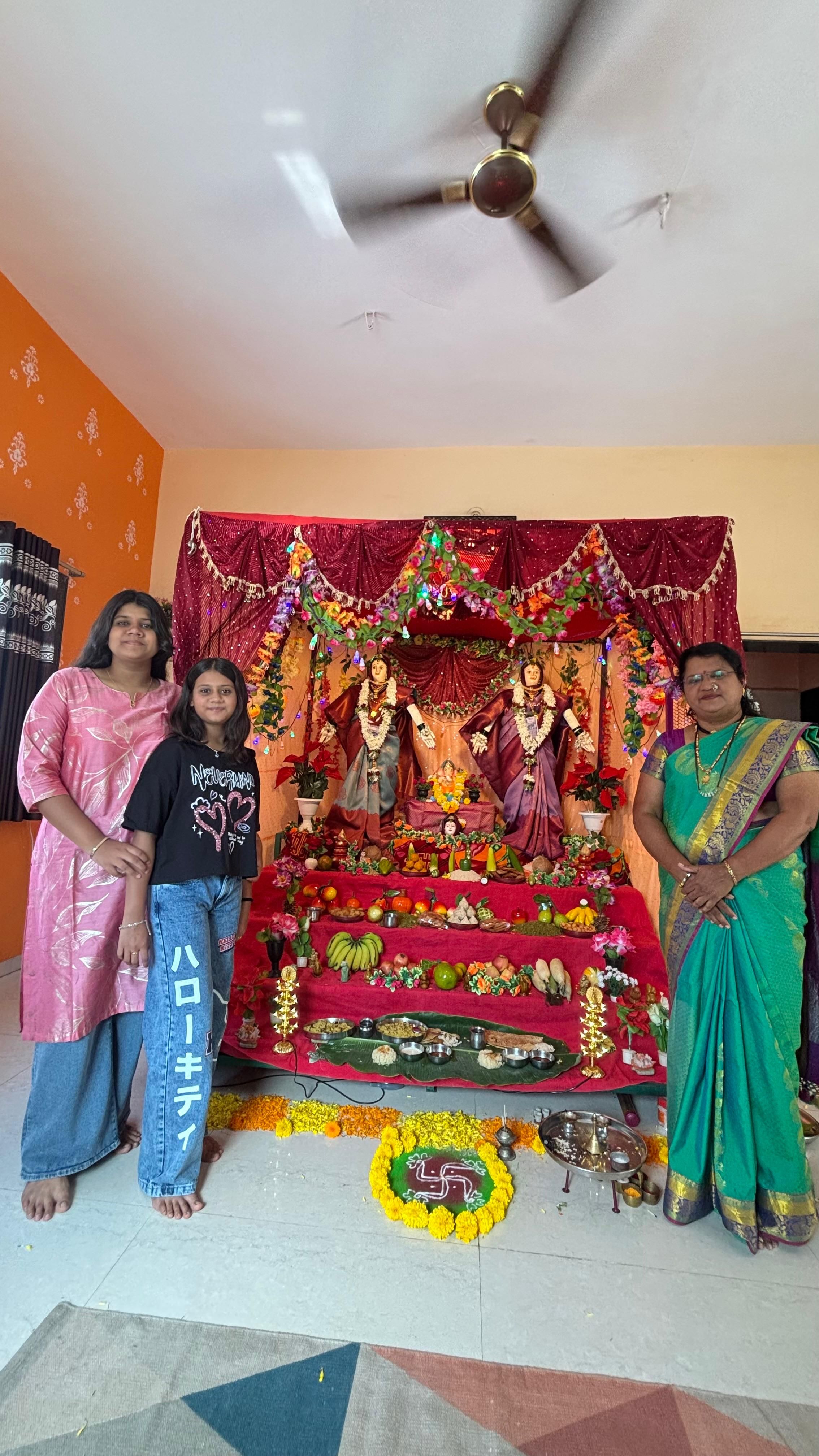 माझे घरचे गौरी गणपती