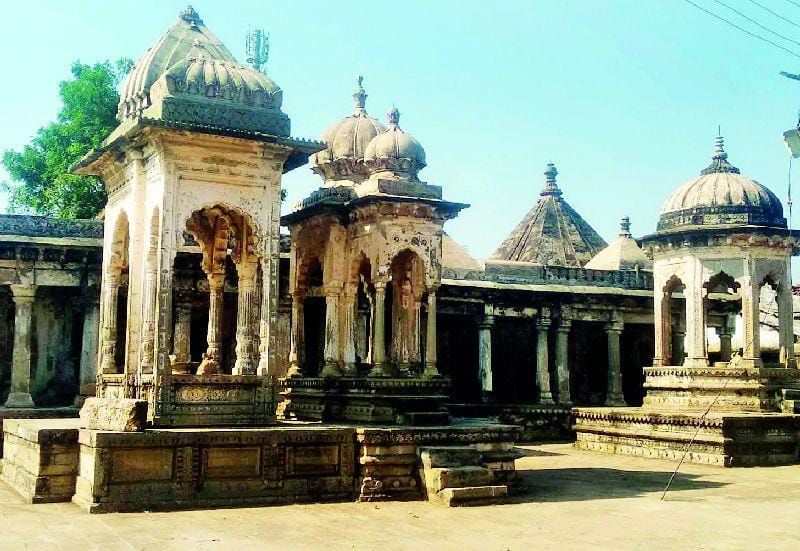 Gosavi mandirala Ganesha ha Pahara